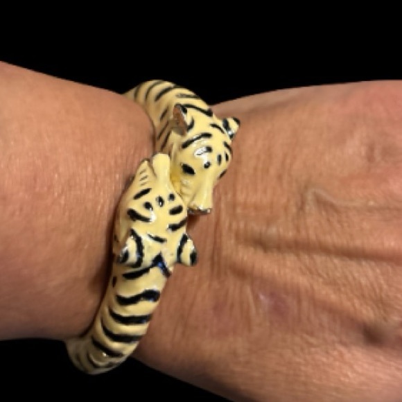 Enamel Tiger Cuff Bracelet Bangel - Picture 1 of 8